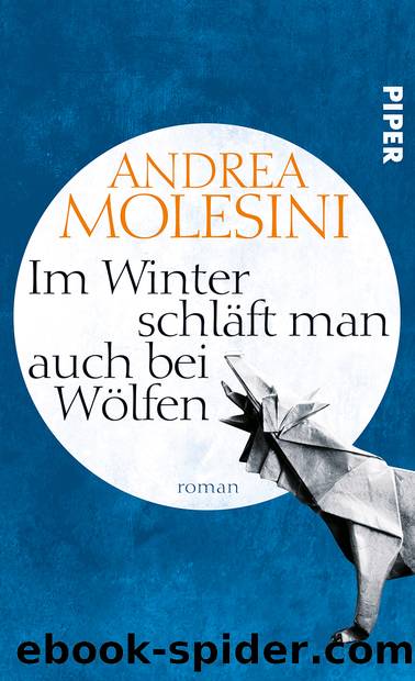 Im Winter schläft man auch bei Wölfen by Molesini Andrea