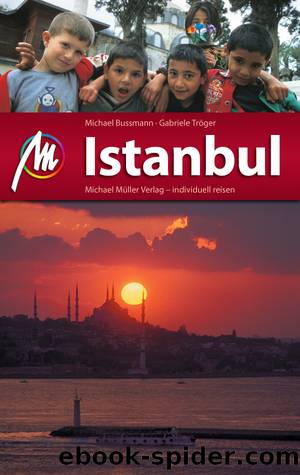 Istanbul by Michael Bussmann